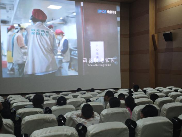图片128.jpg