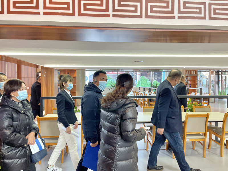 微信图片_20211215174711_副本.jpg